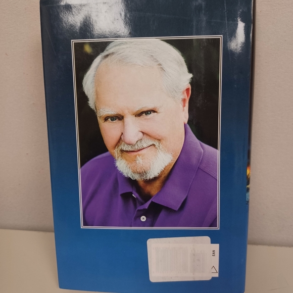 Book - The Thief - Harcover Novel by Clive Cussler - Picture 4 of 5